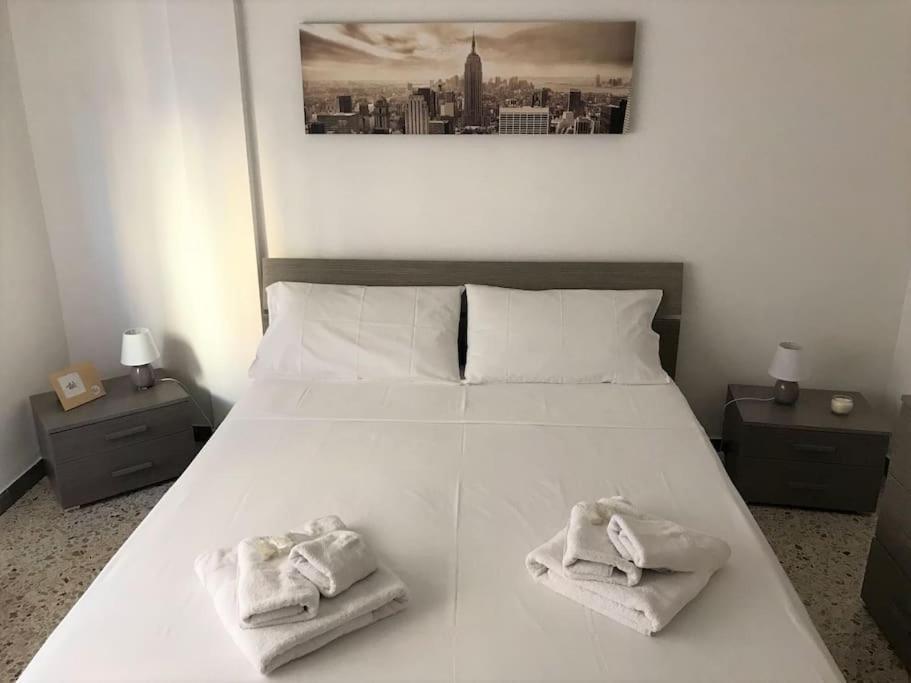 Appartement Centro Storico-Imbarcadero Per Le Isole***** à Trapani Extérieur photo