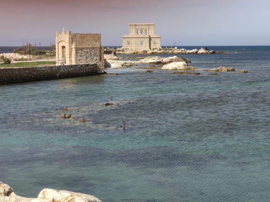 Appartement Centro Storico-Imbarcadero Per Le Isole***** à Trapani Extérieur photo